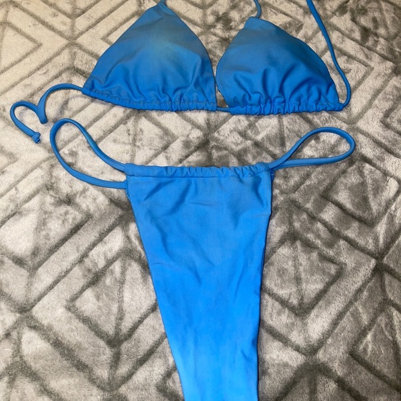 Blue Bikini - Picture 3 of 3